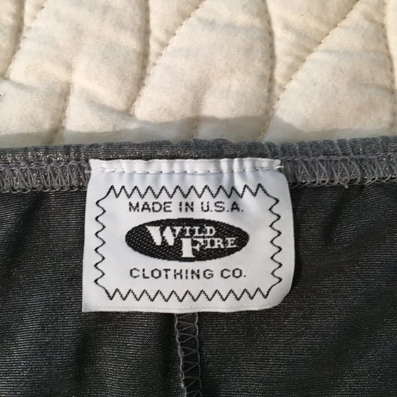 ⭐️ Vintage 90s Wild Fire Silver Metallic Crop Top - Picture 7 of 8